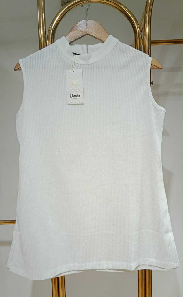 New off White Sleeveless Wool Top